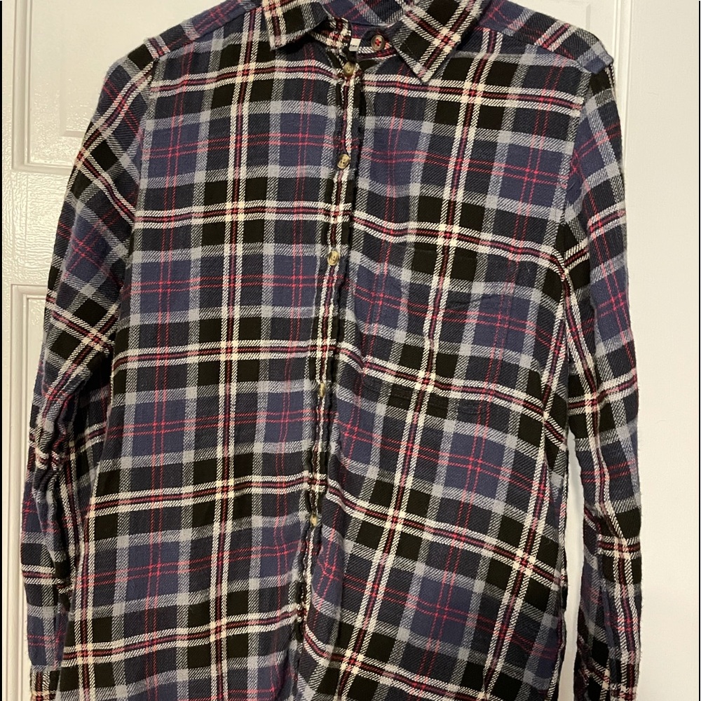 American Eagle Ahh-mazingly soft flannel. S